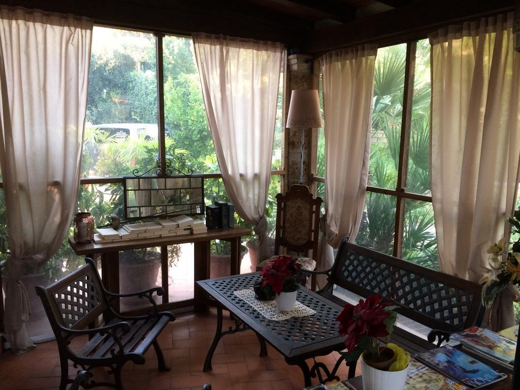 Clarice Hotel Castelnuovo Di Porto Εξωτερικό φωτογραφία
