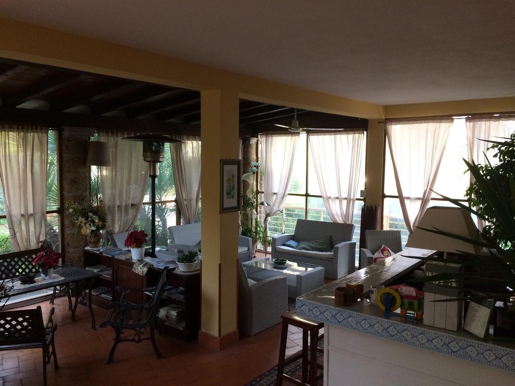 Clarice Hotel Castelnuovo Di Porto Εξωτερικό φωτογραφία